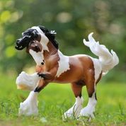 Breyer Gypsy Vanner