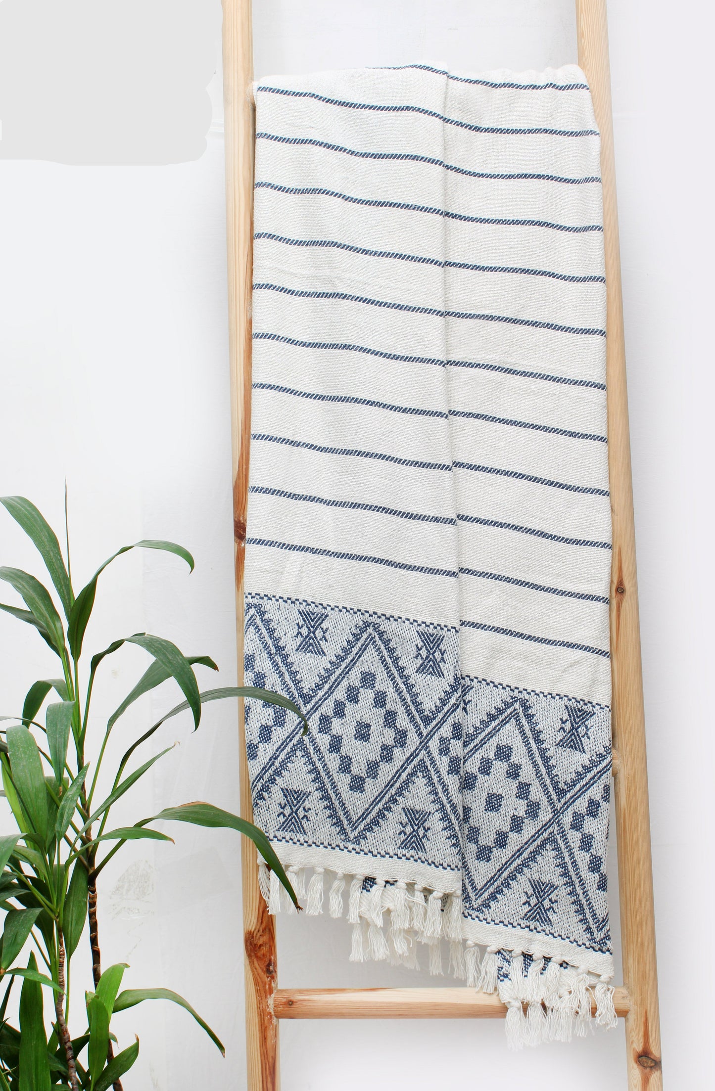 Awst Int'l Cotton Throw- Southwestern