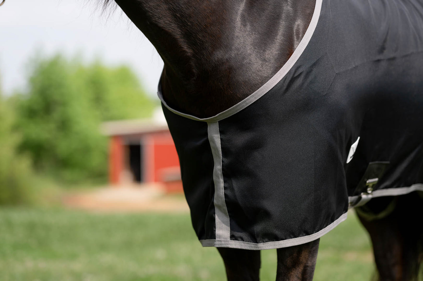 TuffRider Shelter Closed Front Stable Sheet